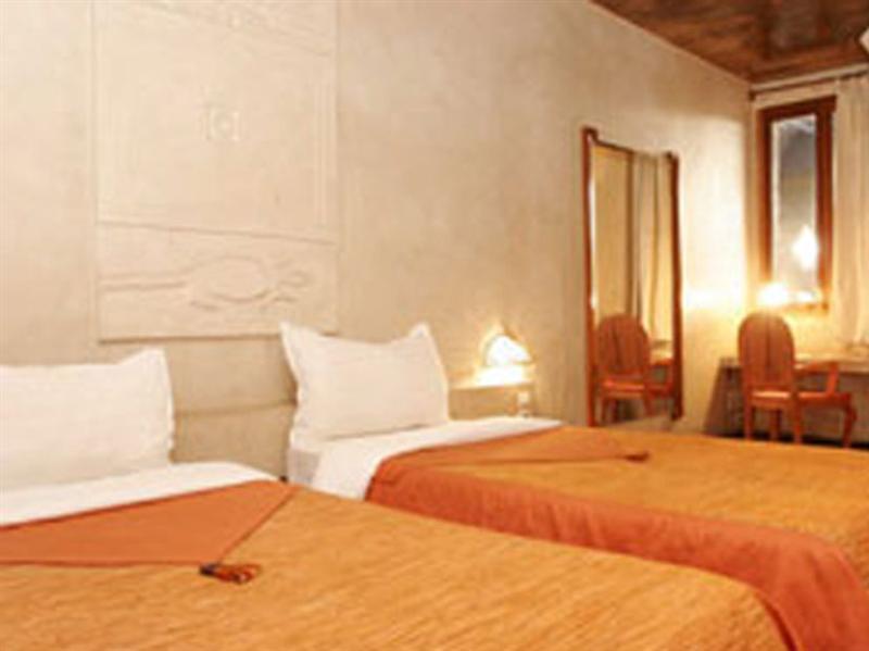 Hotel Sokhamon Dakar Zewnętrze zdjęcie